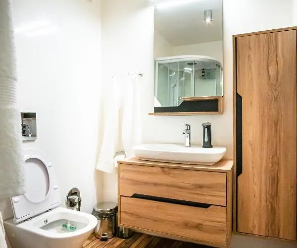 Luxury In Building K55 With Free Garage Апартаменты Варна