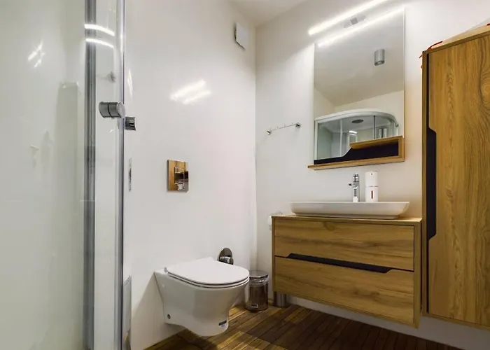 Luxury In Building K55 With Free Garage