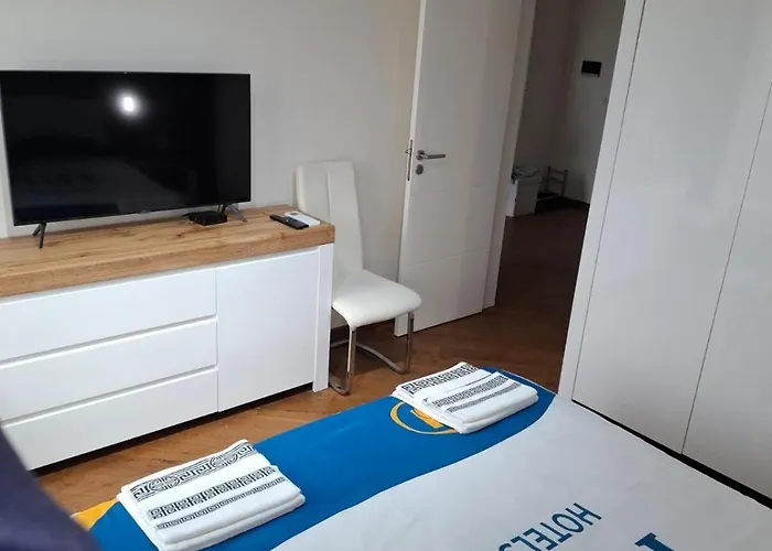 Luxury In Building K55 With Free Garage Апартаменты Варна